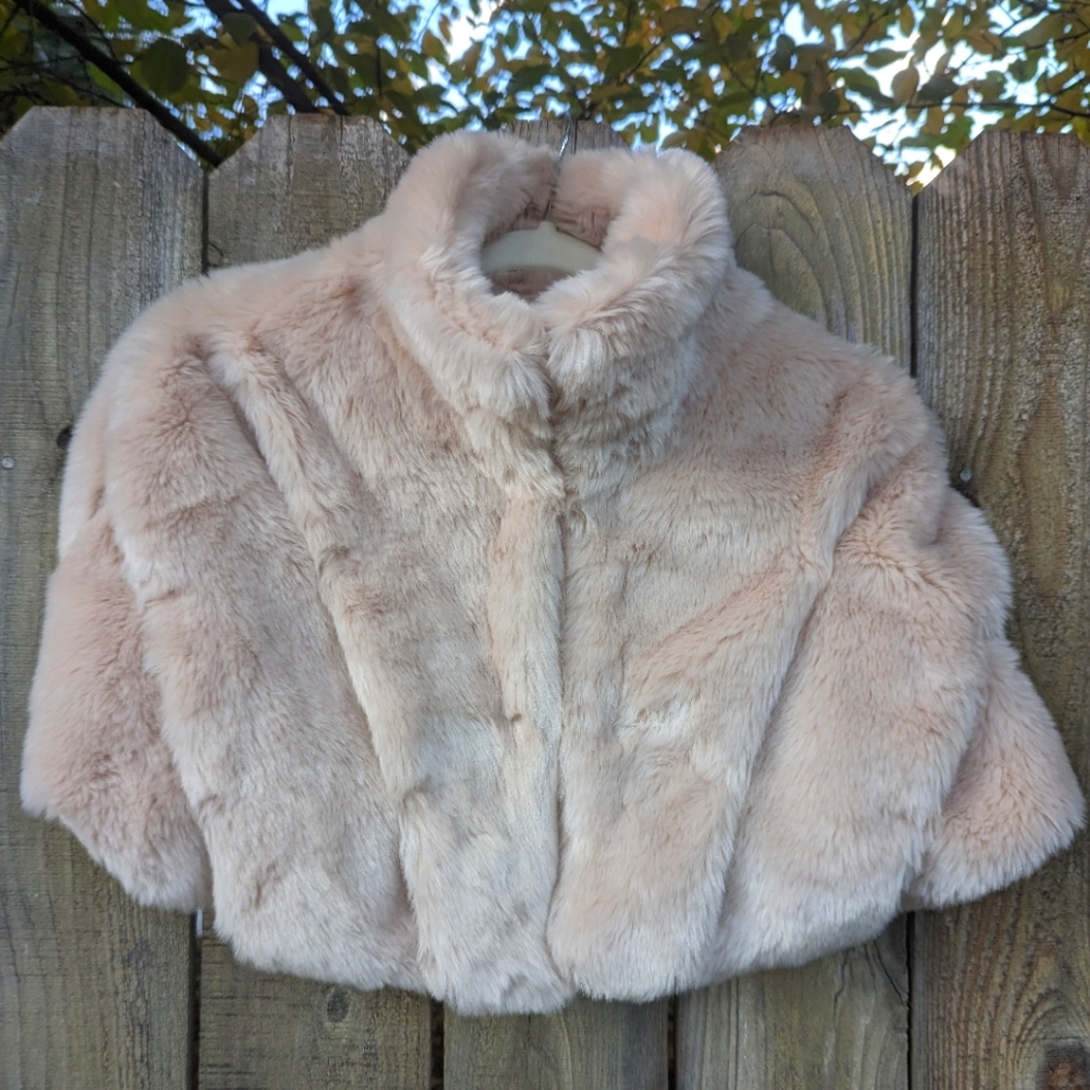 Tahari faux fur capelet, blush